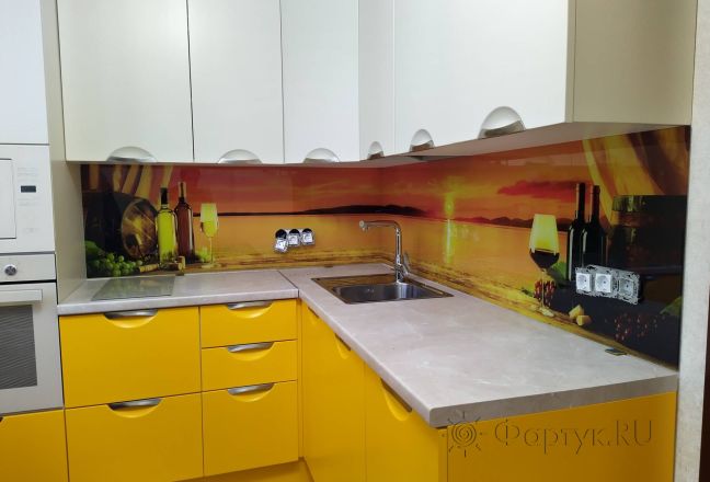Скинали для кухни фото: вино и закат, заказ #ИНУТ-7838, Желтая кухня. Изображение 83722