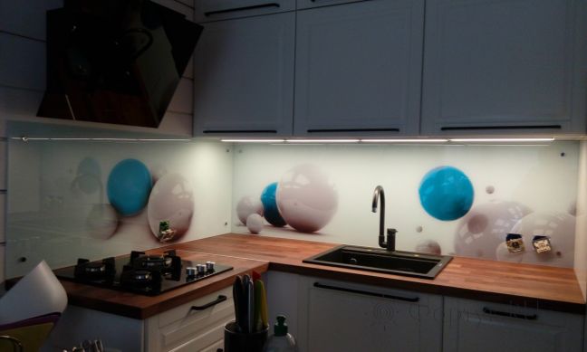 Фартук для кухни фото: 3d шары, заказ #ГМУТ-138, Белая кухня.