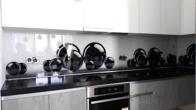 Фартук для кухни фото: 3d шары , заказ #ИНУТ-1438, Белая кухня.