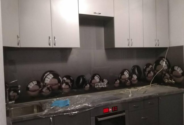 Стеновая панель фото: 3d шары , заказ #ИНУТ-5039, Серая кухня. Изображение 197490