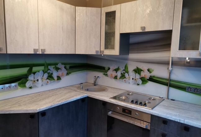 Стеклянная фото панель: абстрактные волны и цветки вишни, заказ #ИНУТ-11079, Синяя кухня. Изображение 249094