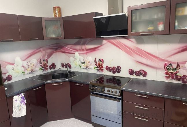 Скинали фото: абстрактные волны, цветы и сочные ягоды вишни, заказ #КРУТ-3375, Красная кухня. Изображение 249062