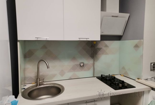 Фартук для кухни фото: абстрактный геометрический узор, заказ #ИНУТ-10448, Белая кухня. Изображение 300500