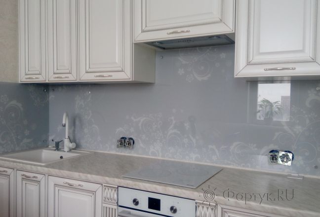 Фартук для кухни фото: абстракция: белые узоры на бежевом фоне, заказ #ИНУТ-962, Белая кухня. Изображение 181328