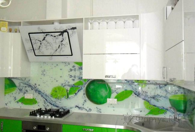 Скинали для кухни фото: &quot;лайм&quot; в воде., заказ #S-934, Зеленая кухня. Изображение 112230