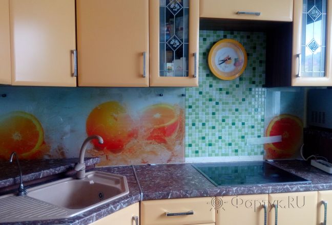 Фартук с фотопечатью фото: апельсины в воде, заказ #ИНУТ-1070, Коричневая кухня. Изображение 112086