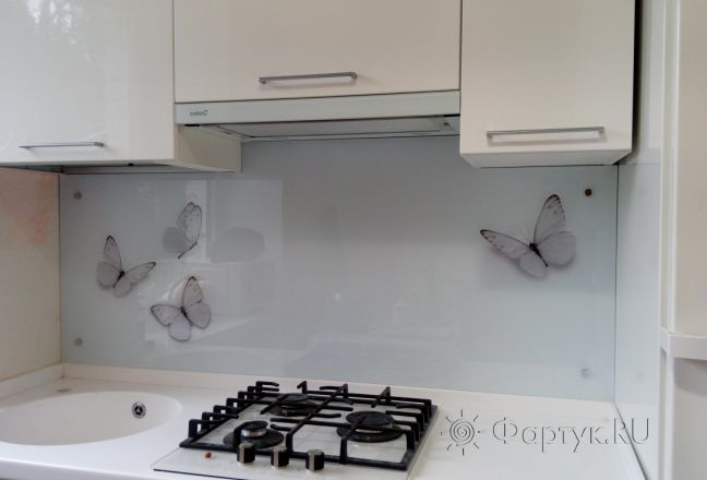 Фартук для кухни фото: бабочки, заказ #ГМУТ-182, Белая кухня.