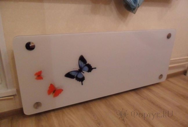 Фартук для кухни фото: бабочки на стеклянном экране, заказ #S-677, Белая кухня. Изображение 113400