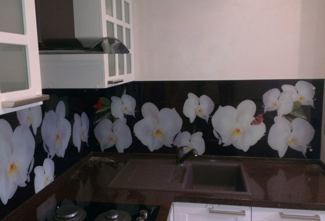 Фартук для кухни фото: белые орхидеи, заказ #УТ-948, Белая кухня.