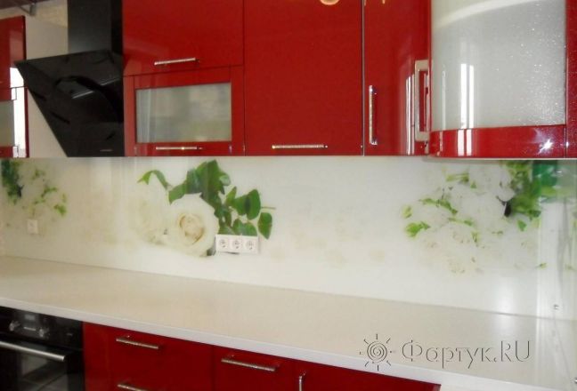 Скинали фото: белые розы, заказ #S-973, Красная кухня. Изображение 112644