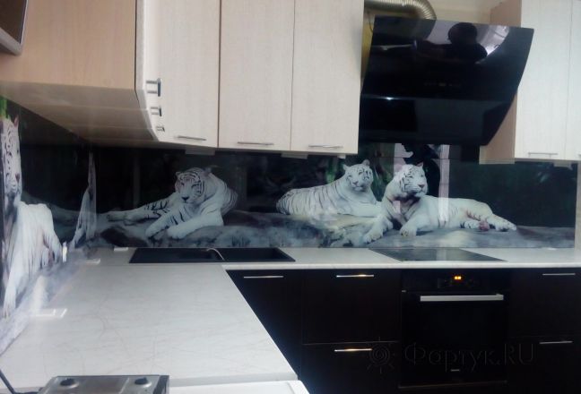 Скинали фото: белые тигры, заказ #ИНУТ-845, Черная кухня. Изображение 197332