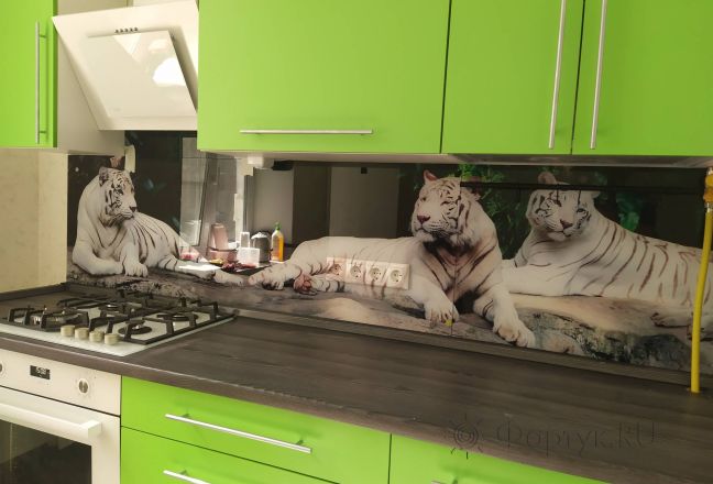 Скинали для кухни фото: белые тигры, заказ #ИНУТ-12629, Зеленая кухня. Изображение 197332