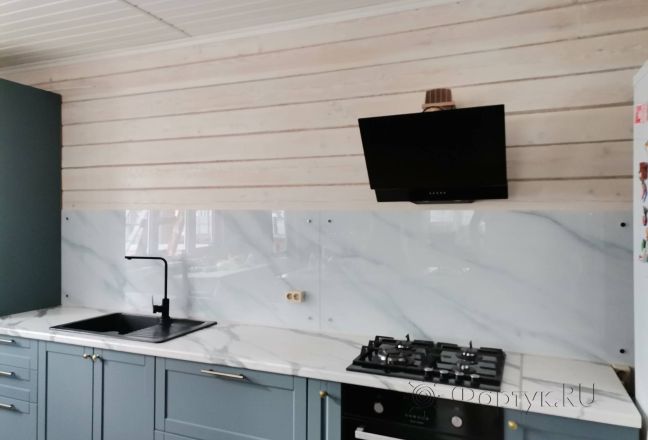 Стеновая панель фото: белый мрамор, заказ #ИНУТ-11413, Серая кухня. Изображение 348264