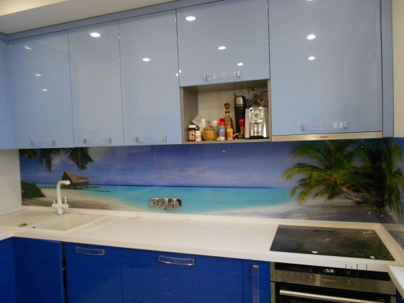 Стеклянная фото панель: берег у моря, заказ #УТ-1965, Синяя кухня.