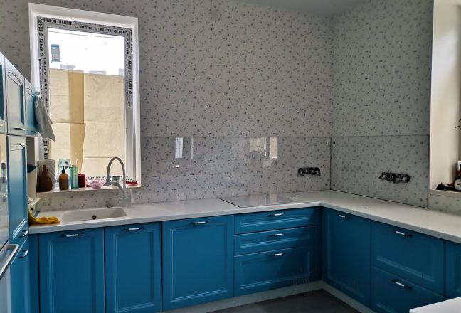 Стеклянная фото панель: без печати, заказ #ИНУТ-9367, Синяя кухня.