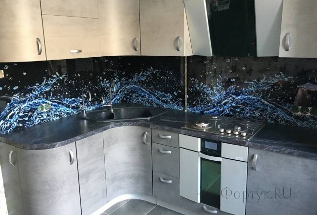 Стеновая панель фото: брызги воды, заказ #КРУТ-1258, Серая кухня.