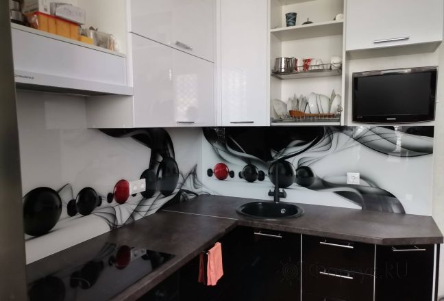 Скинали фото: черно-белая абстракция с красными элементами, заказ #ИНУТ-13418, Черная кухня. Изображение 247472