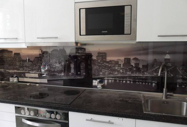 Фартук для кухни фото: черно-белый бруклинский мост., заказ #S-1448, Белая кухня. Изображение 110850