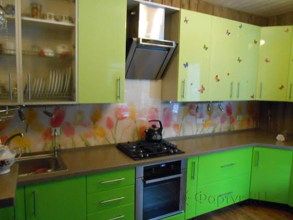 Скинали для кухни фото: дизайн с использованием изображения тюльпанов., заказ #SK-1118, Зеленая кухня.