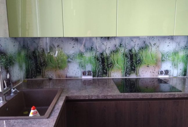 Фартук с фотопечатью фото: дождь на стекле, заказ #ИНУТ-4292, Коричневая кухня. Изображение 247136