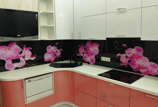 Фартук стекло фото: фиолетовые орхидеи на черном фоне, заказ #ИНУТ-17025, Оранжевая кухня. Изображение 111316