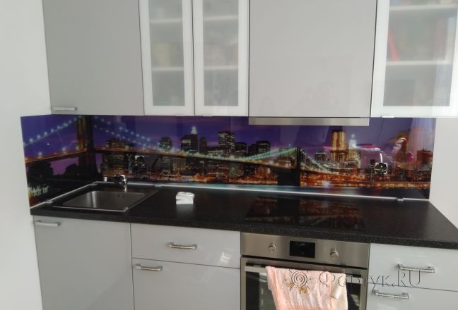 Фартук для кухни фото: фиолетовый закат, заказ #ИНУТ-1309, Белая кухня. Изображение 110840