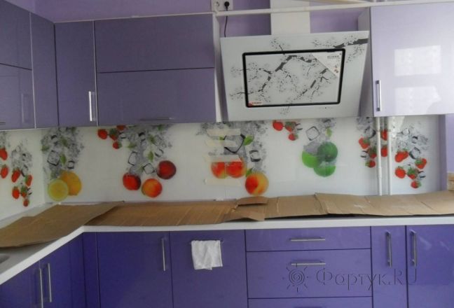 Фартук фото: фрукты в воде., заказ #SN-240, Фиолетовая кухня. Изображение 112356