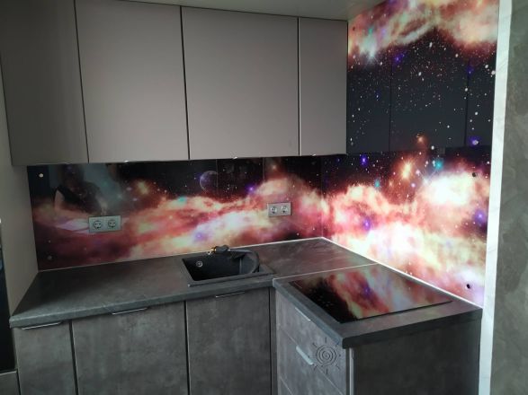 Стеновая панель фото: галактика, заказ #ИНУТ-9755, Серая кухня.