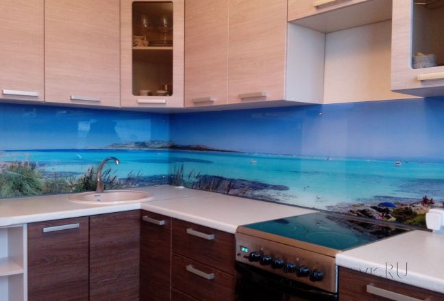Фартук с фотопечатью фото: голубая лагуна и песчаный берег, заказ #ИНУТ-137, Коричневая кухня. Изображение 201438