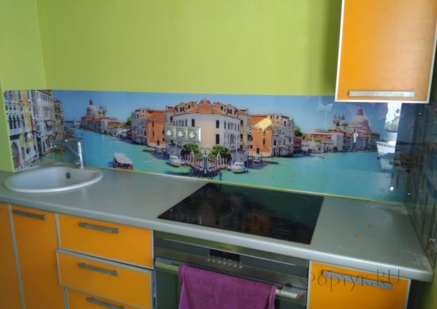 Фартук стекло фото: городской канал, заказ #ИНУТ-4339, Оранжевая кухня.