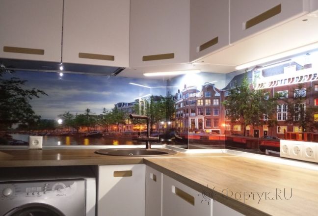 Фартук для кухни фото: городской канал, амстердам, заказ #УТ-2274, Белая кухня. Изображение 110928