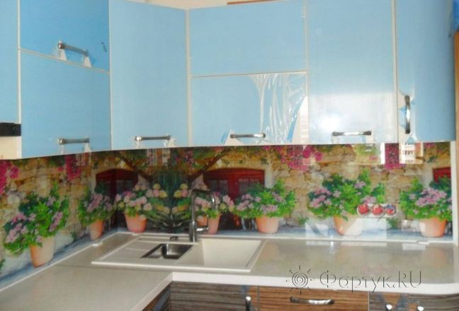 Фартук с фотопечатью фото: горшочки с цветами у окна., заказ #SN-189, Коричневая кухня. Изображение 112036