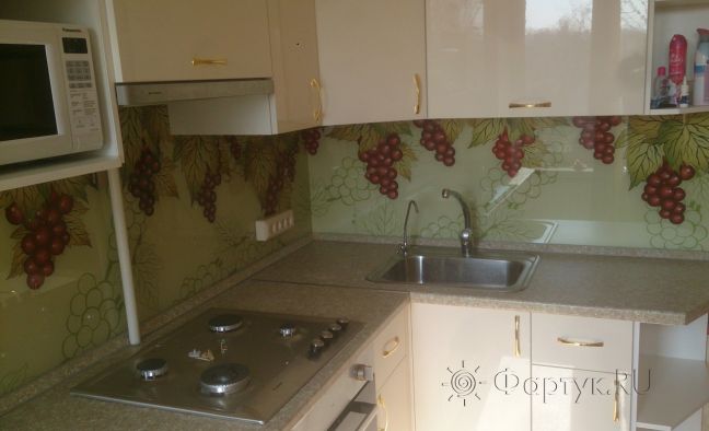 Скинали для кухни фото: гроздья винограда, заказ #УТ-480, Желтая кухня.