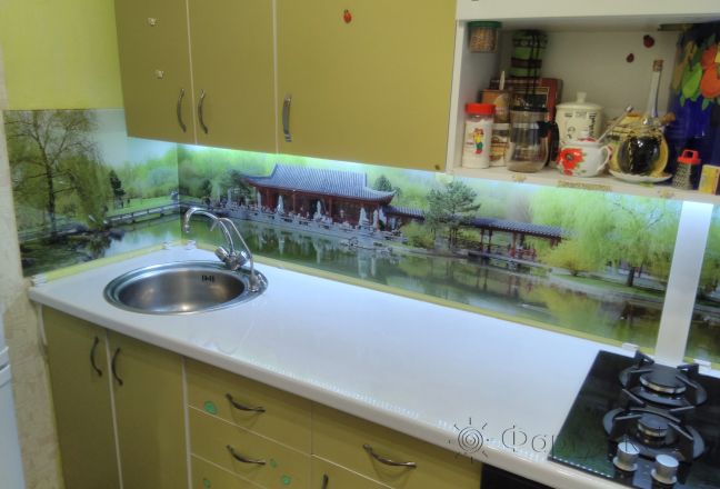 Скинали для кухни фото: китайский дом на воде, заказ #ИНУТ-528, Желтая кухня.