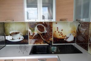 Фартук с фотопечатью фото: кофейный коллаж, заказ #SN-35, Коричневая кухня.
