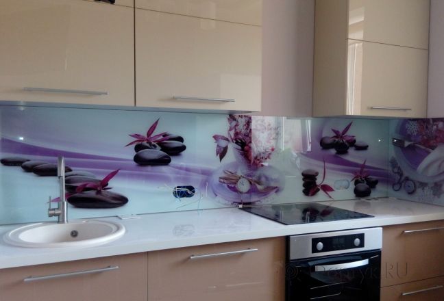 Фартук с фотопечатью фото: коллаж фиолетовые цветы и камни, заказ #ГМУТ-221, Коричневая кухня. Изображение 199488
