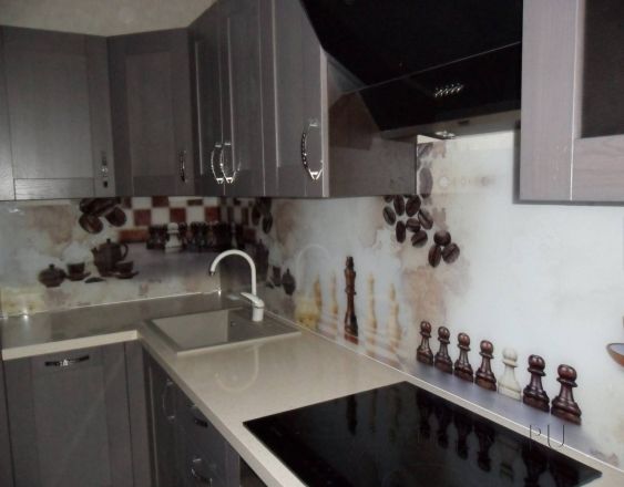 Стеновая панель фото: коллаж: кофе и шахматы., заказ #УТ-204, Серая кухня.