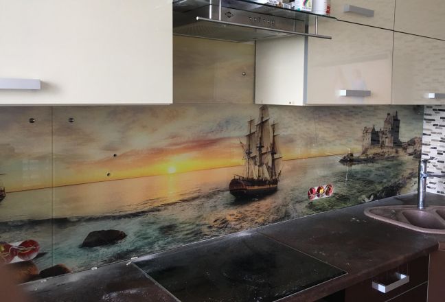 Фартук с фотопечатью фото: корабли, заказ #КРУТ-773, Коричневая кухня. Изображение 185962