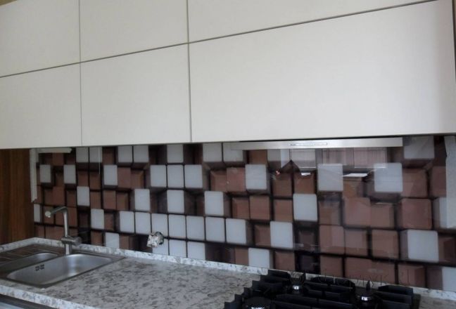 Фартук для кухни фото: коричневые и белые кубики, заказ #SN-268, Белая кухня. Изображение 110422