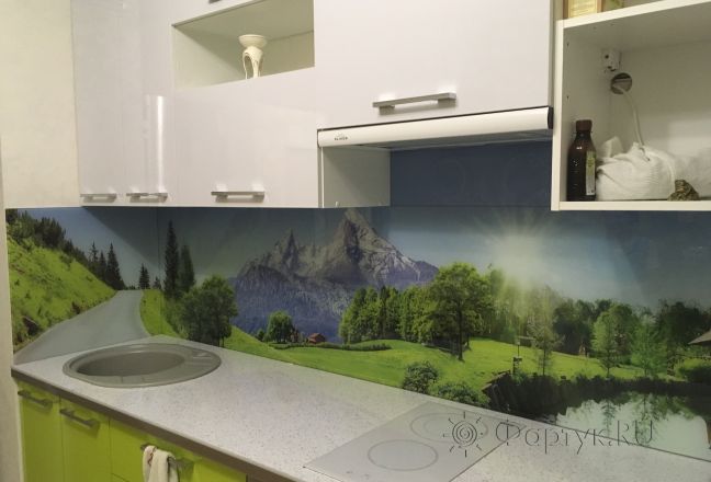 Скинали для кухни фото: красивый горный пейзаж, заказ #КРУТ-363, Зеленая кухня. Изображение 199476