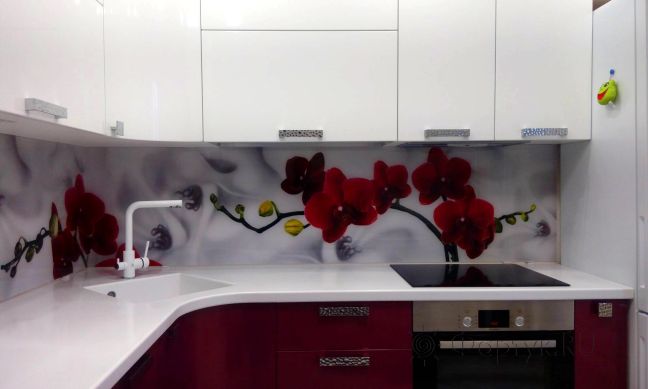 Скинали фото: красные орхидеи, заказ #ИНУТ-323, Красная кухня.