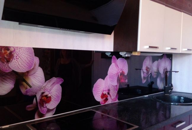 Фартук с фотопечатью фото: крупные орхидеи, заказ #УТ-1008, Коричневая кухня. Изображение 80562