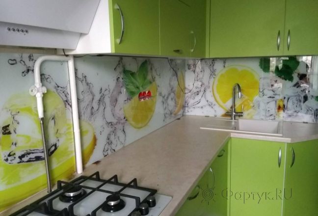 Скинали для кухни фото: лимон и брызги воды, заказ #ИНУТ-4500, Зеленая кухня. Изображение 244946
