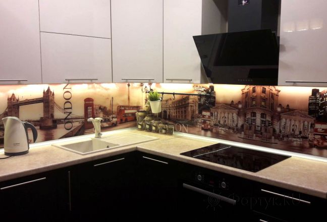 Фартук с фотопечатью фото: лондон, заказ #УТ-1697, Коричневая кухня.