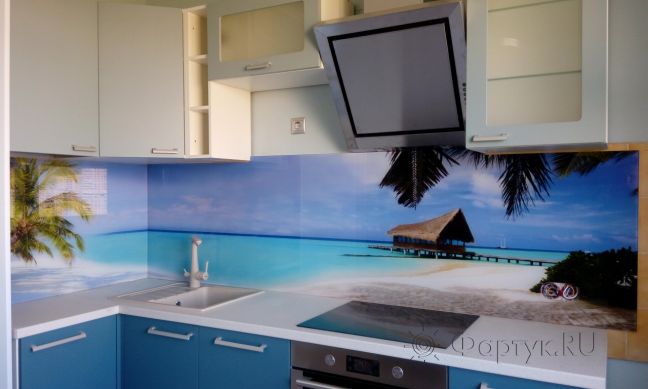 Стеклянная фото панель: морской берег, заказ #ГМУТ-428, Синяя кухня.
