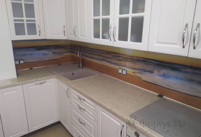 Фартук для кухни фото: морской берег, заказ #ИНУТ-13826, Белая кухня.