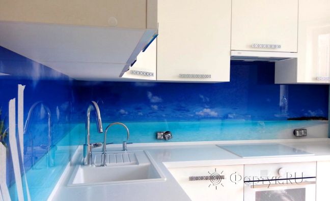 Фартук для кухни фото: морской пейзаж, заказ #УТ-848, Белая кухня.