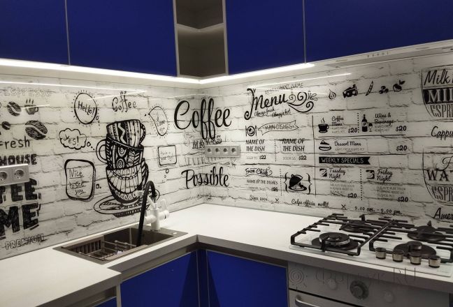 Стеклянная фото панель: надписи кофе на кирпичной стене, заказ #ИНУТ-17123, Синяя кухня. Изображение 334872