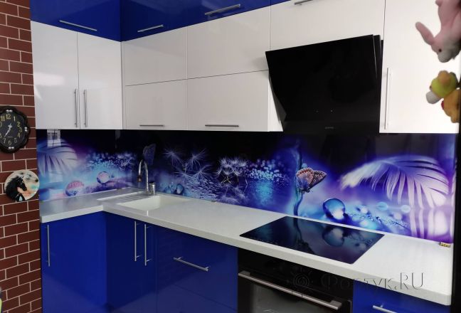 Стеклянная фото панель: нежный коллаж, заказ #ИНУТ-8424, Синяя кухня.