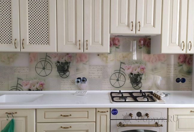 Фартук с фотопечатью фото: нежный цветочный коллаж, заказ #ИНУТ-5575, Коричневая кухня. Изображение 111832